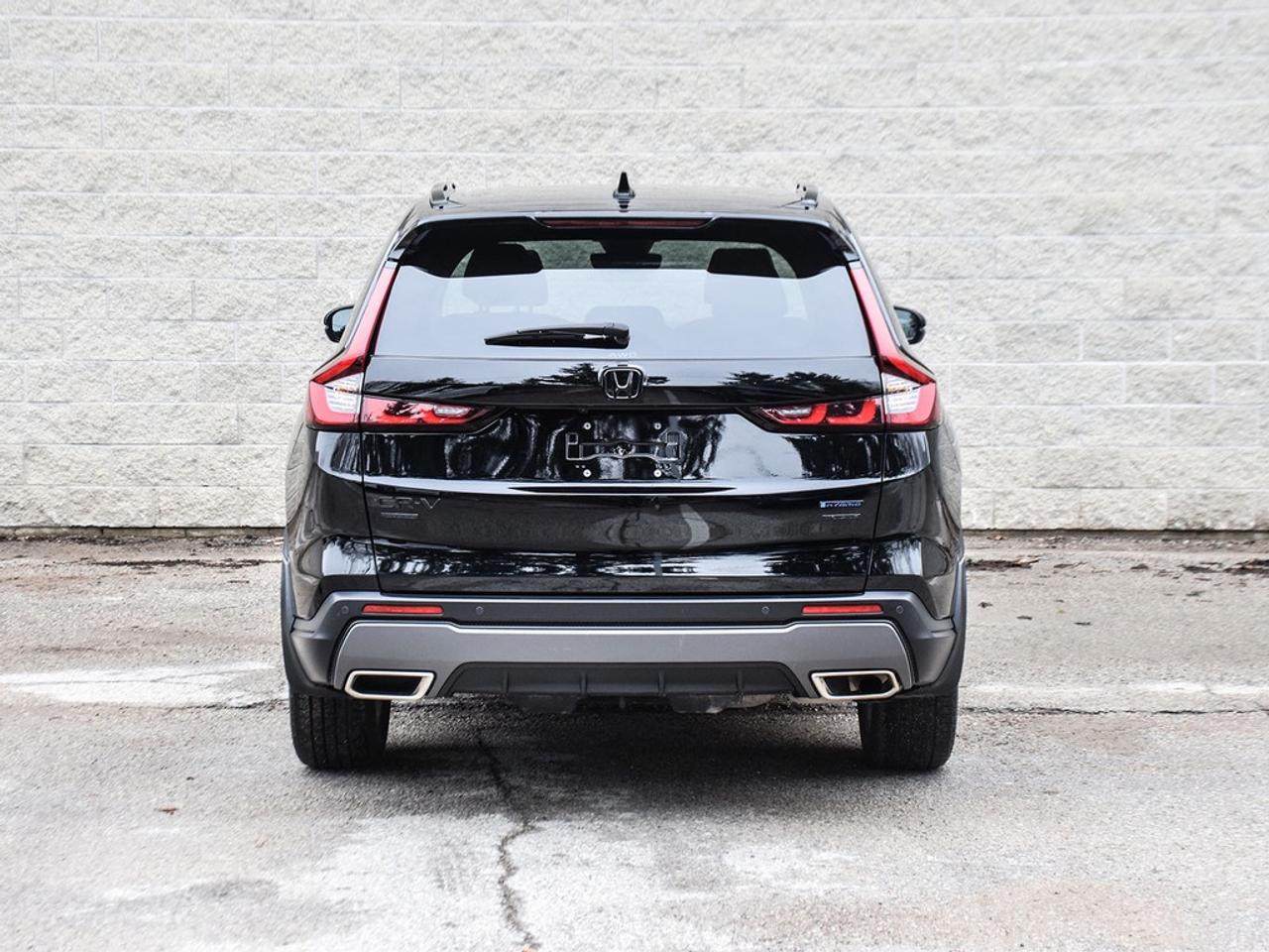 2023 Honda CR-V Hybrid Touring 4dr All-Wheel Drive Photo