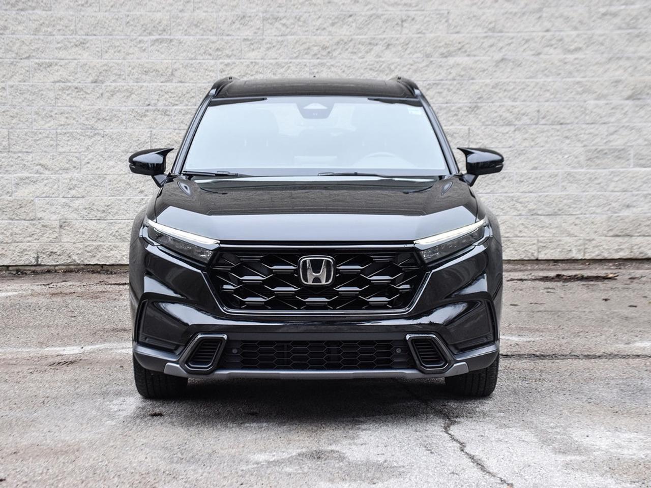 2023 Honda CR-V Hybrid Touring 4dr All-Wheel Drive Photo
