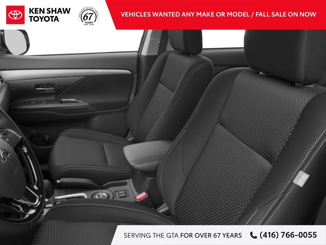 2016 Mitsubishi Outlander ES 4dr AWC Photo