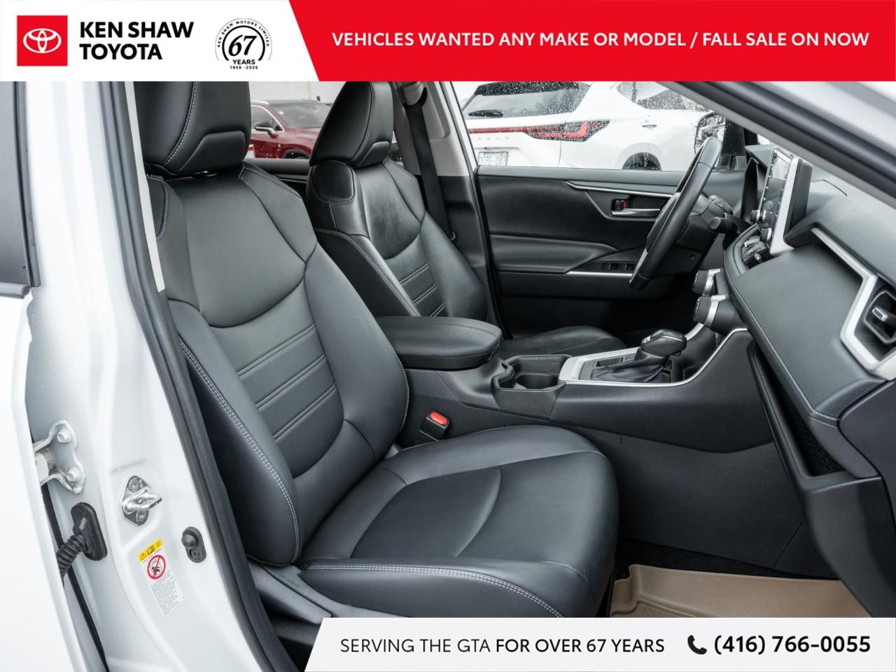 2019 Toyota RAV4 XLE 4dr All-wheel Drive Photo