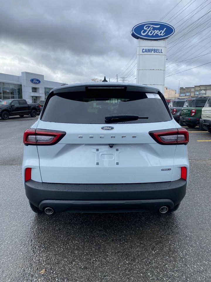 2026 Ford Escape ST-Line 4dr All-Wheel Drive Photo4