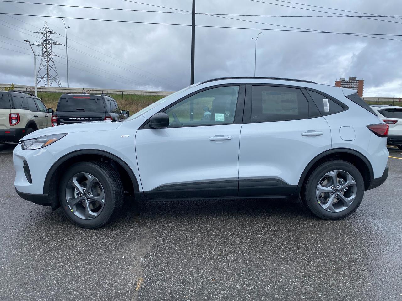 2026 Ford Escape ST-Line 4dr All-Wheel Drive Photo2