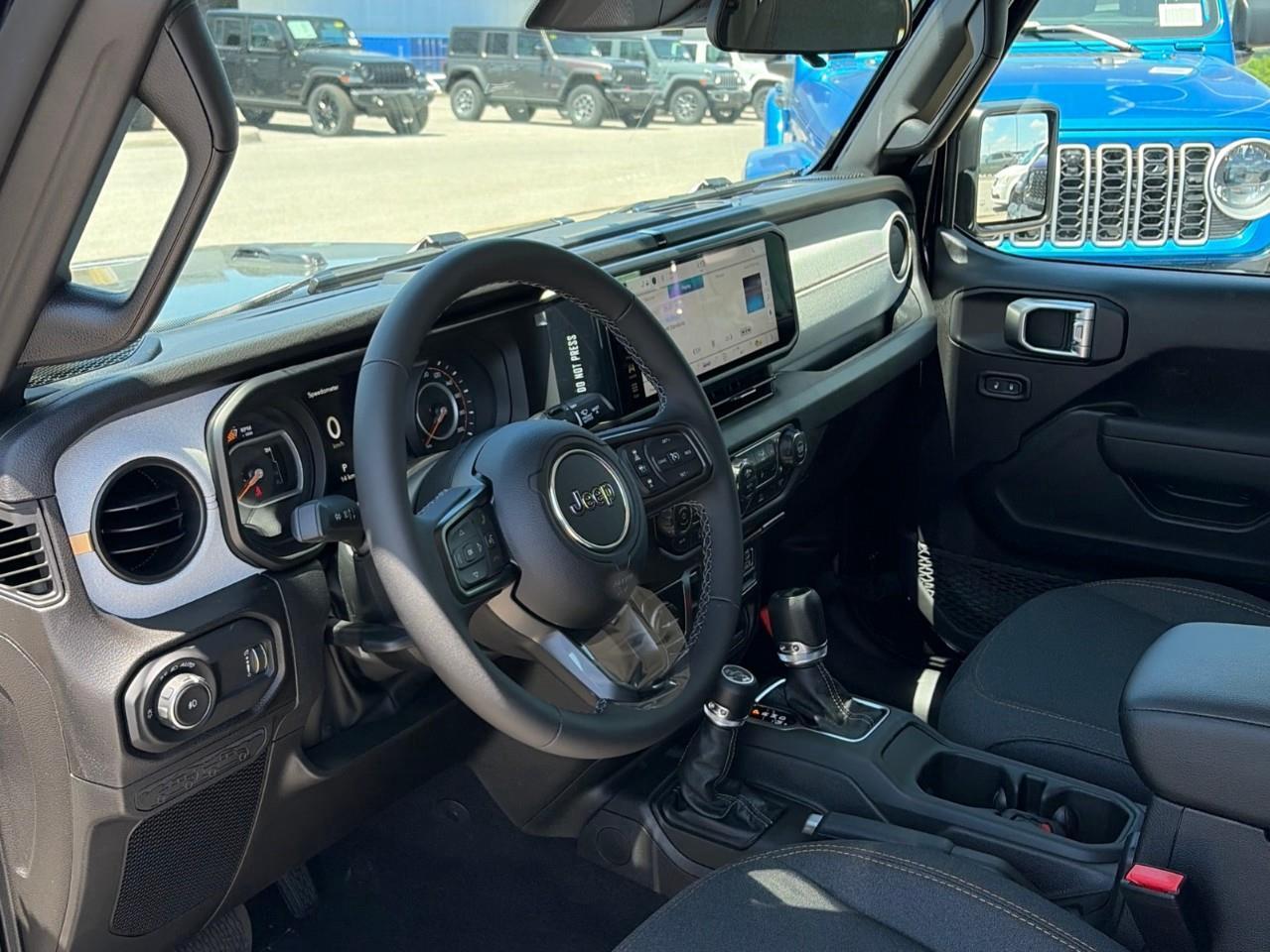 2026 Jeep Wrangler Sport 2dr 4x4 Photo4