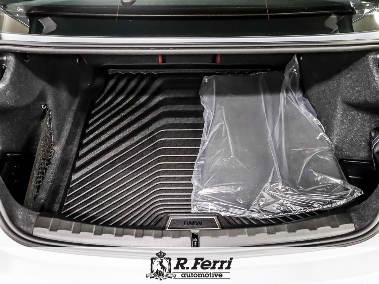 2025 BMW 330 i xDrive 4dr All-Wheel Drive Sedan Photo