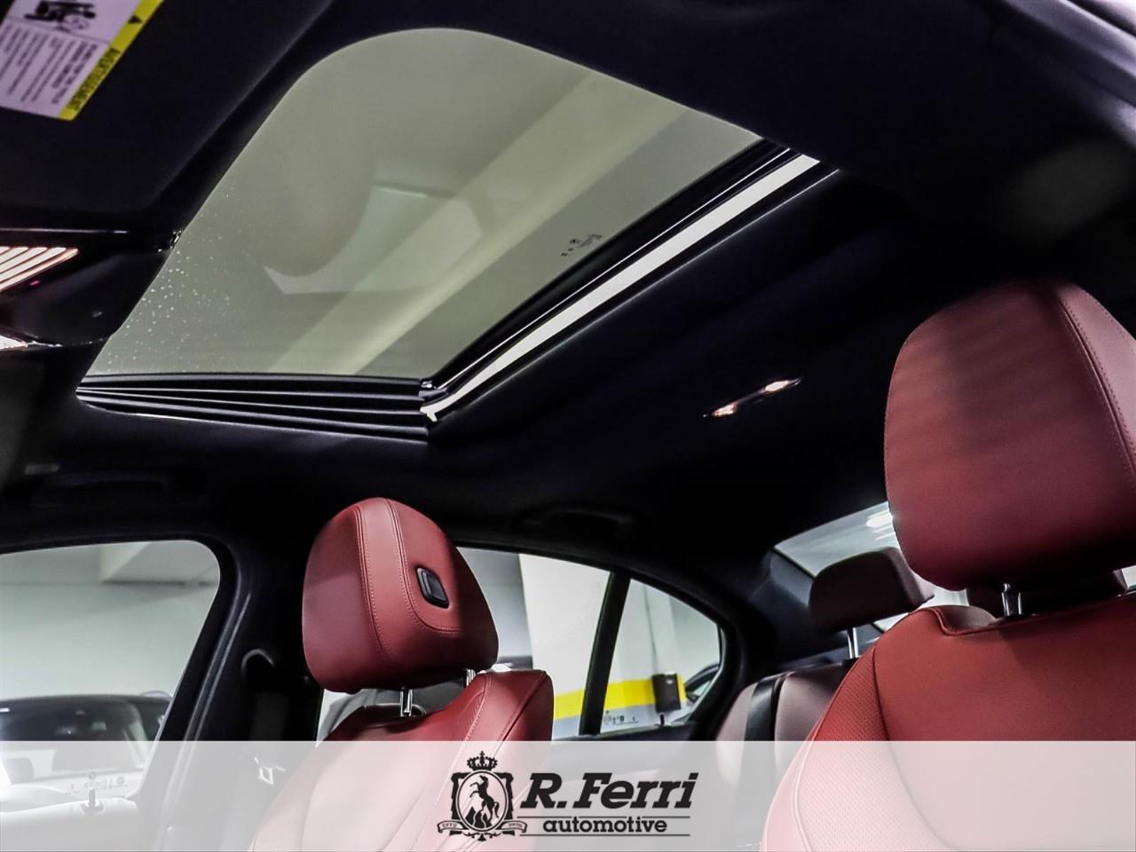 2025 BMW 330 i xDrive 4dr All-Wheel Drive Sedan Photo