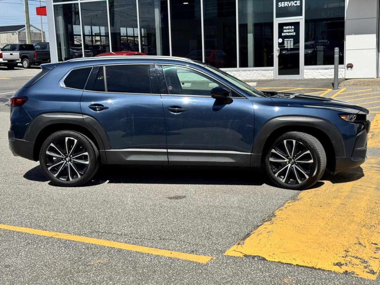 2023 Mazda CX-50 GT TURBO/ EXTENDED WARRANTY/ 3.95% RATE/ CPO Photo