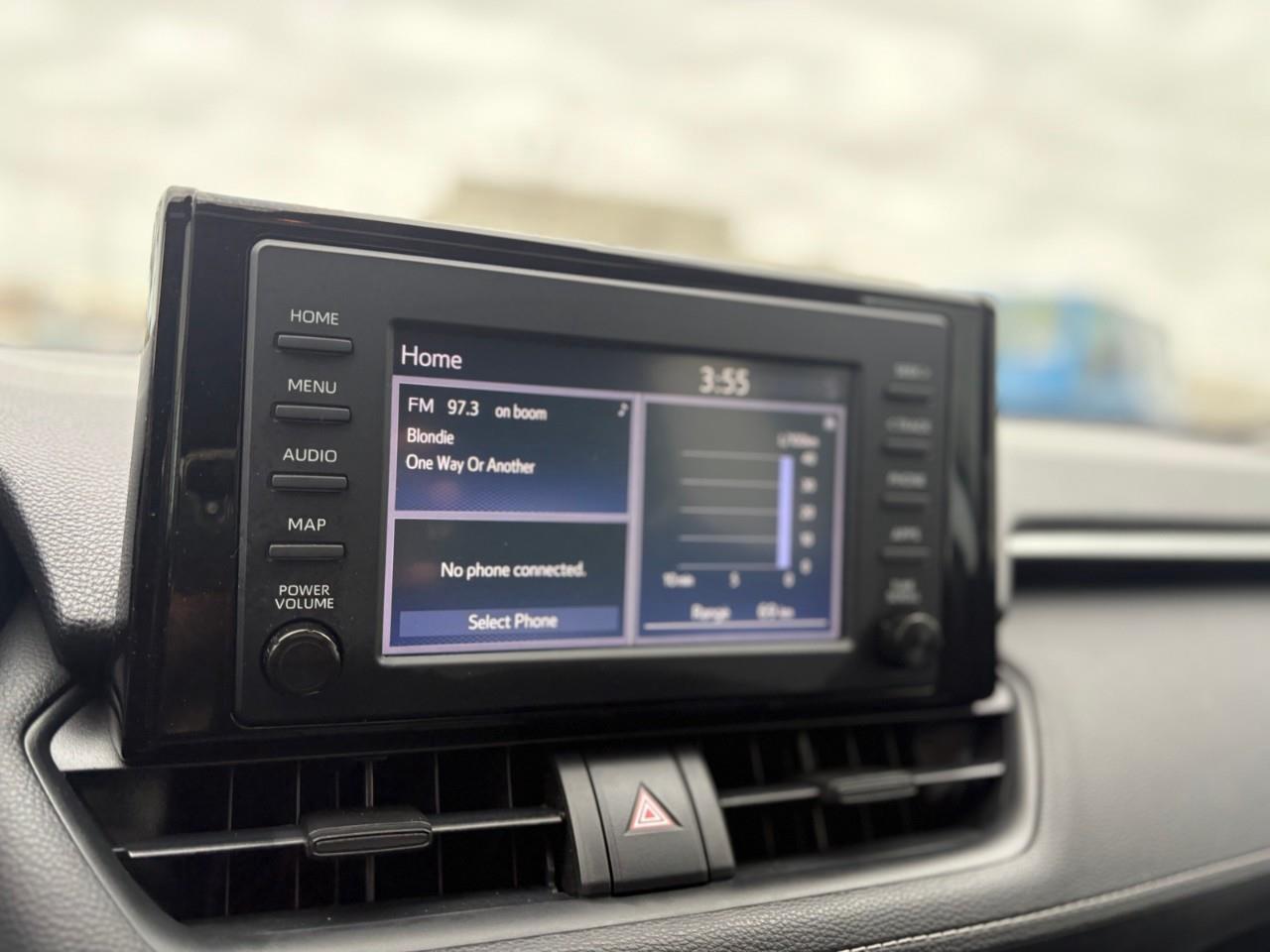 2020 Toyota RAV4 XLE 4dr Front-wheel Drive Photo