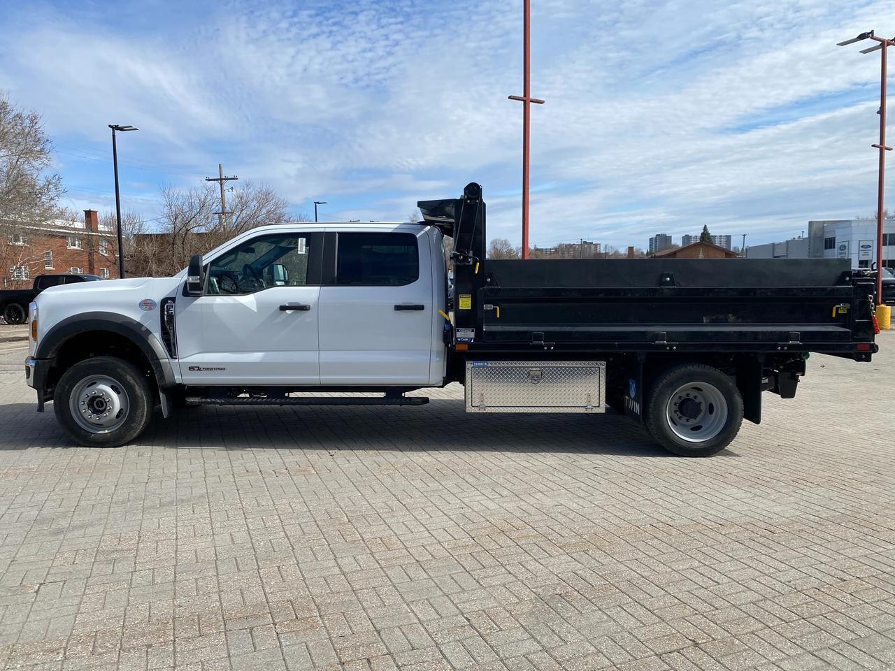 2026 Ford F-550 Chassis  Photo