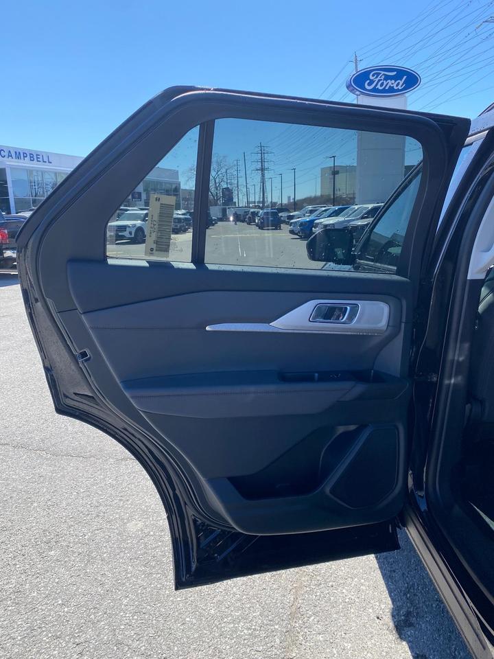 2026 Ford Explorer  Photo