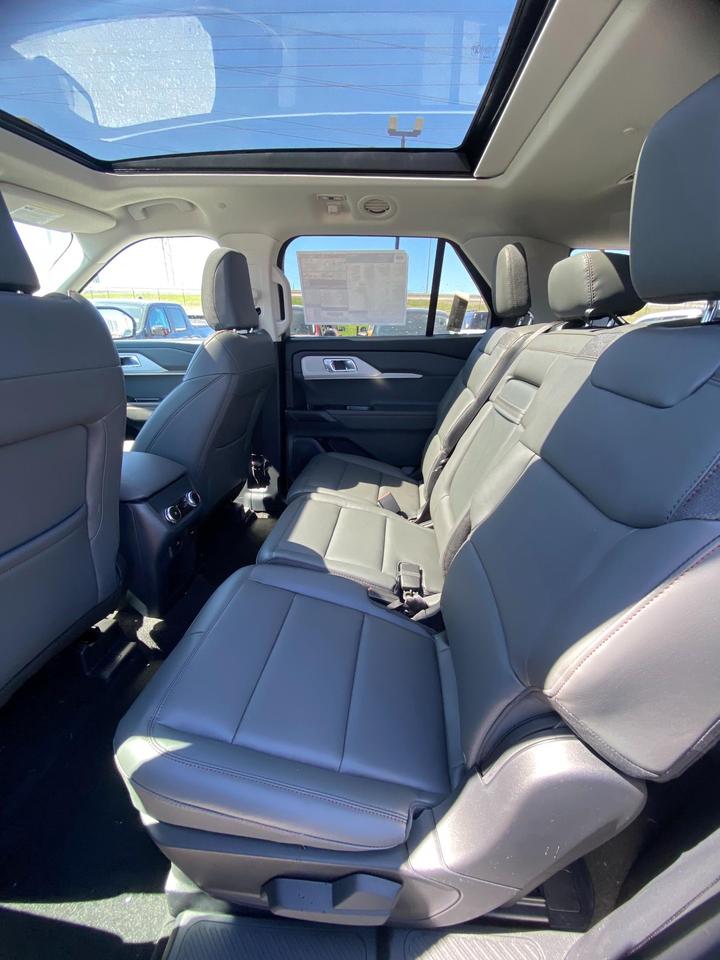 2026 Ford Explorer  Photo