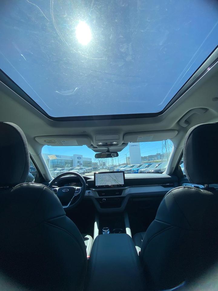 2026 Ford Explorer  Photo