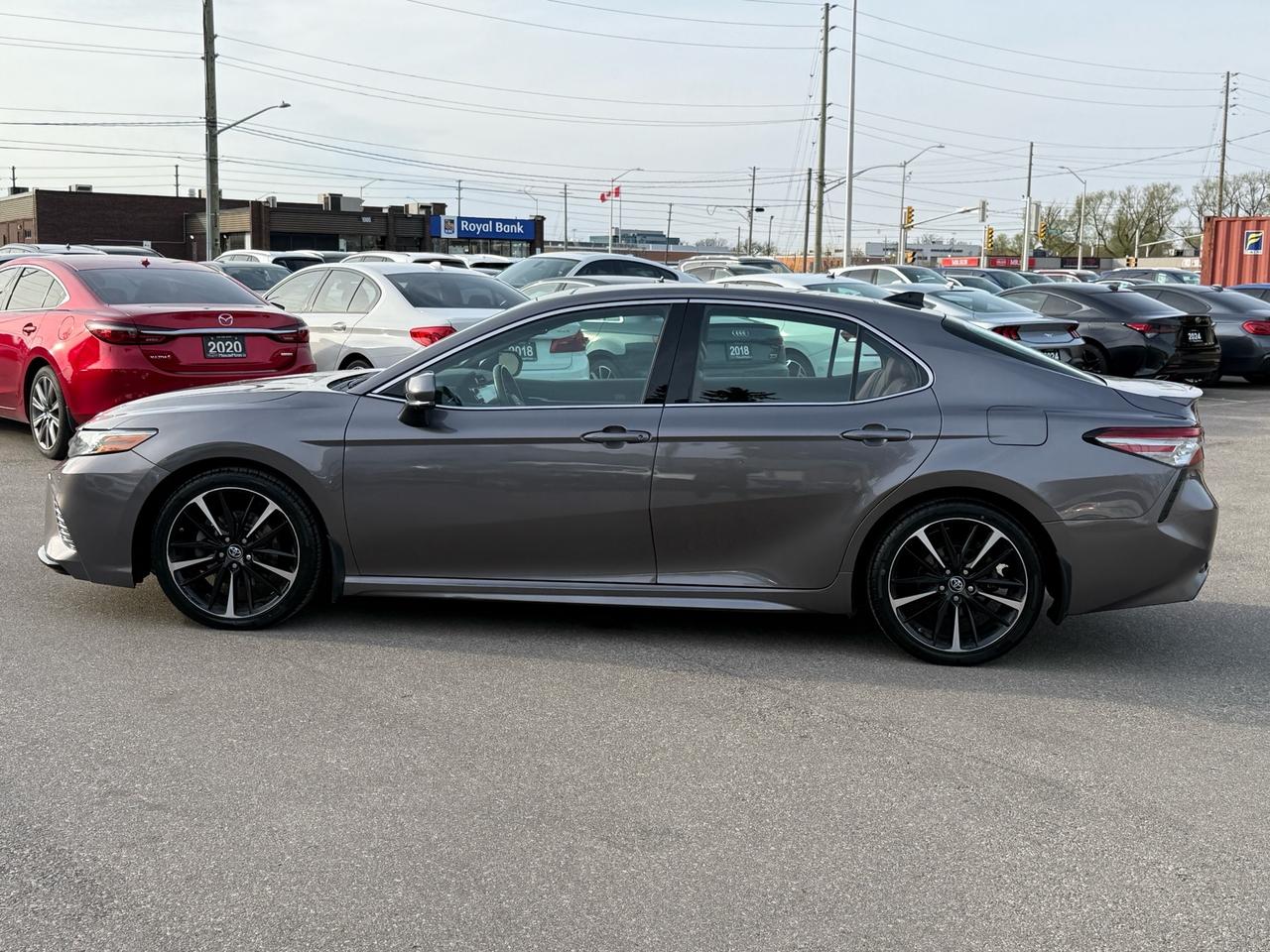 2018 Toyota Camry XSE V6 Auto  ACCIDENT FREE 1-OWNER RED INTRIOR CER Photo