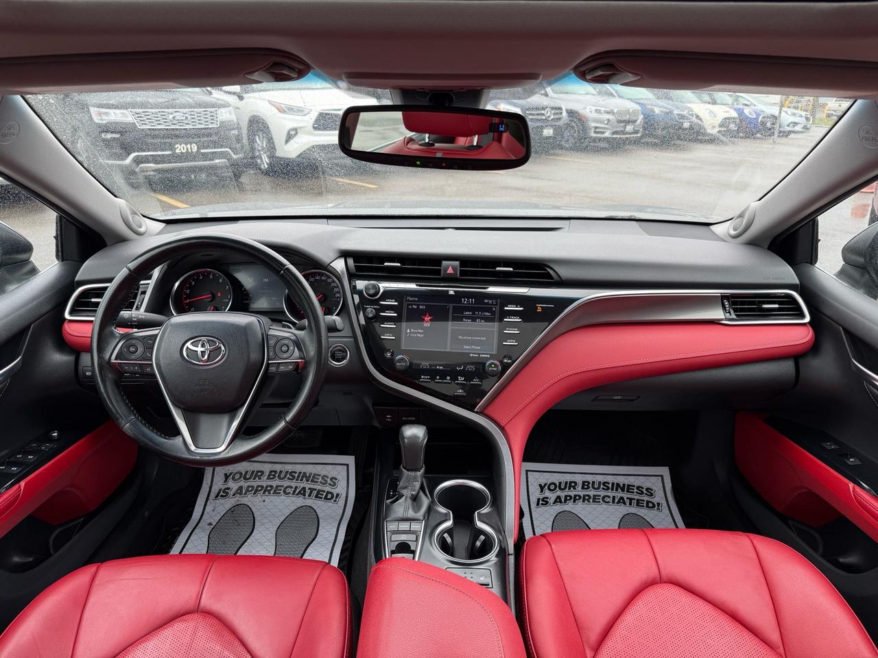 2018 Toyota Camry XSE V6 Auto  ACCIDENT FREE 1-OWNER RED INTRIOR CER Photo