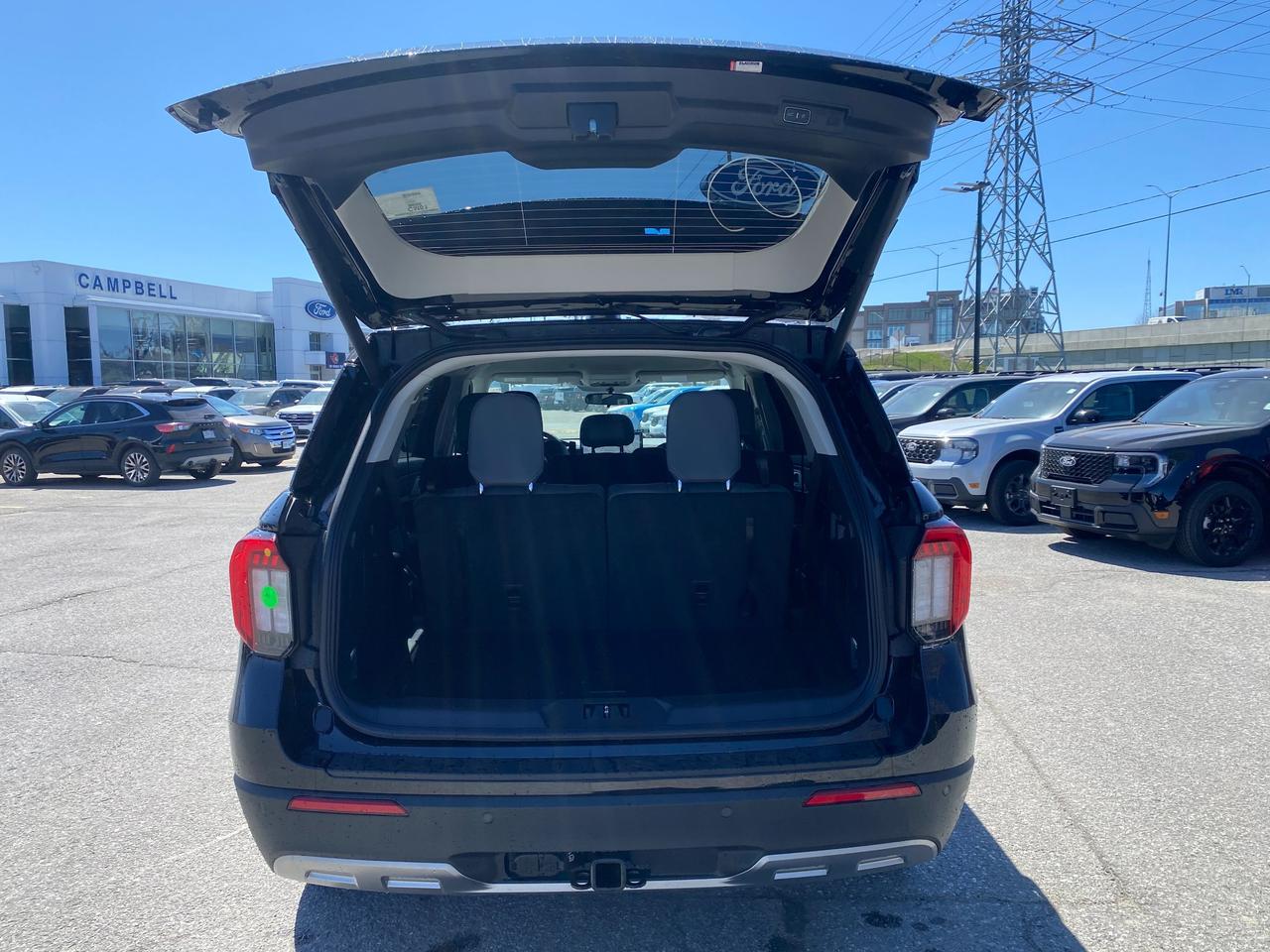 2026 Ford Explorer  Photo