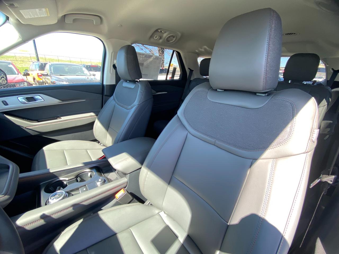 2026 Ford Explorer  Photo