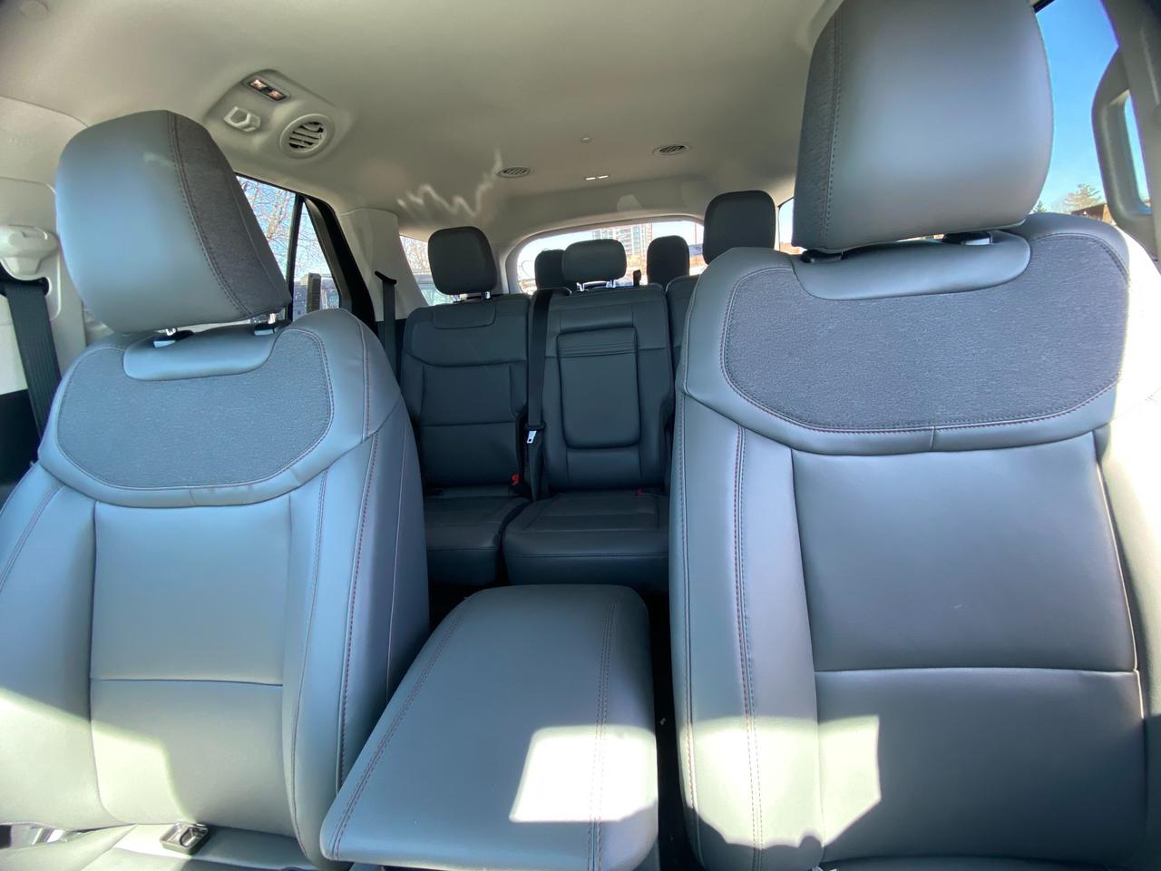 2026 Ford Explorer  Photo