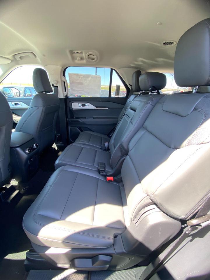 2026 Ford Explorer  Photo