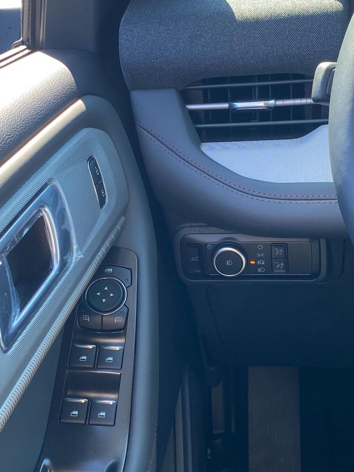 2026 Ford Explorer  Photo