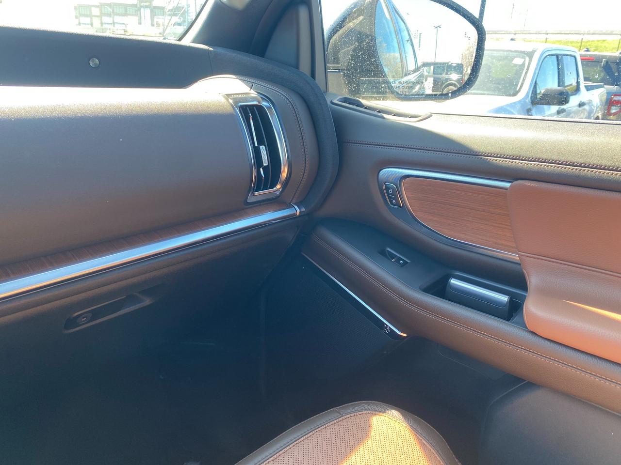 2026 Ford Expedition Max King Ranch 4dr 4x4 Photo