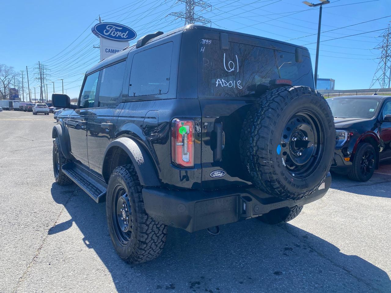 2026 Ford Bronco Outer Banks 4dr 4x4 Photo