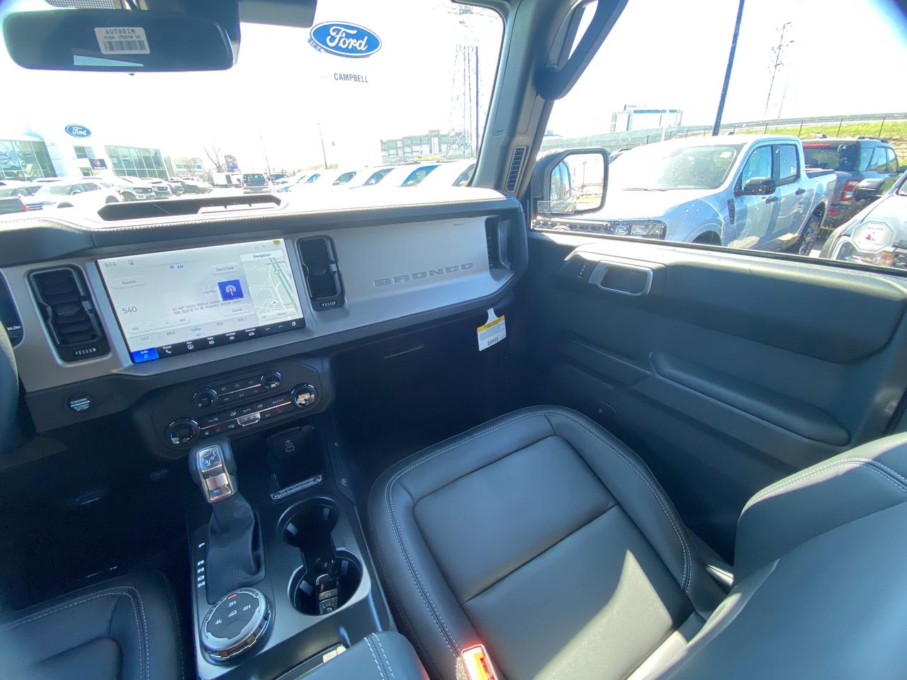 2026 Ford Bronco Outer Banks 4dr 4x4 Photo