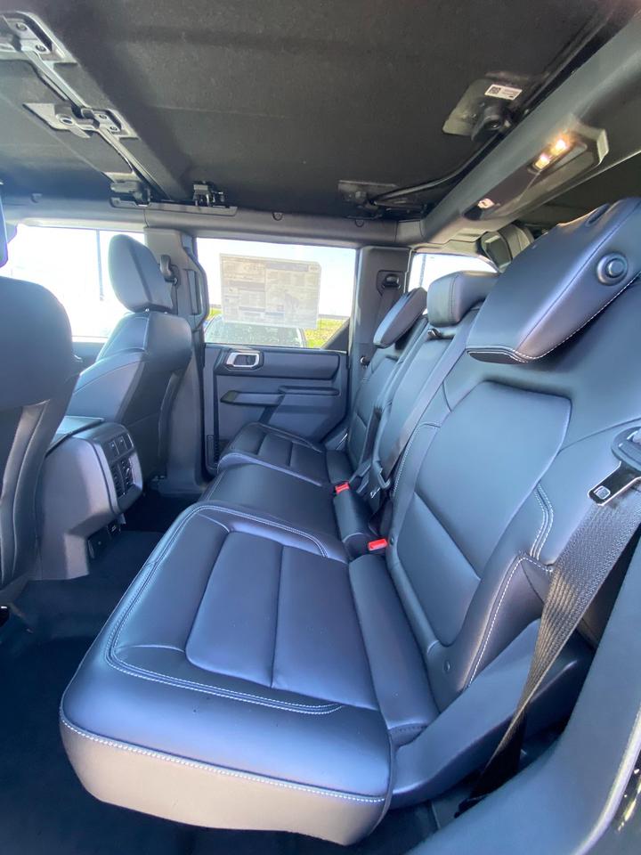 2026 Ford Bronco Outer Banks 4dr 4x4 Photo