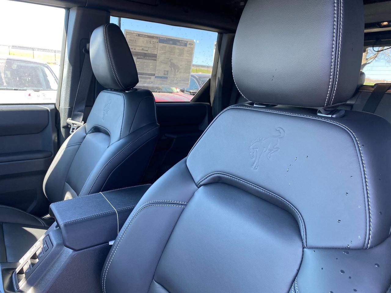 2026 Ford Bronco Outer Banks 4dr 4x4 Photo