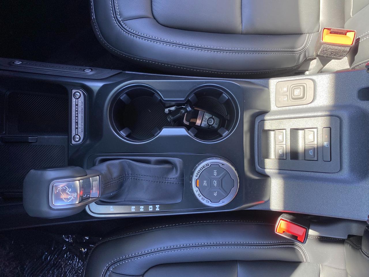 2026 Ford Bronco Outer Banks 4dr 4x4 Photo