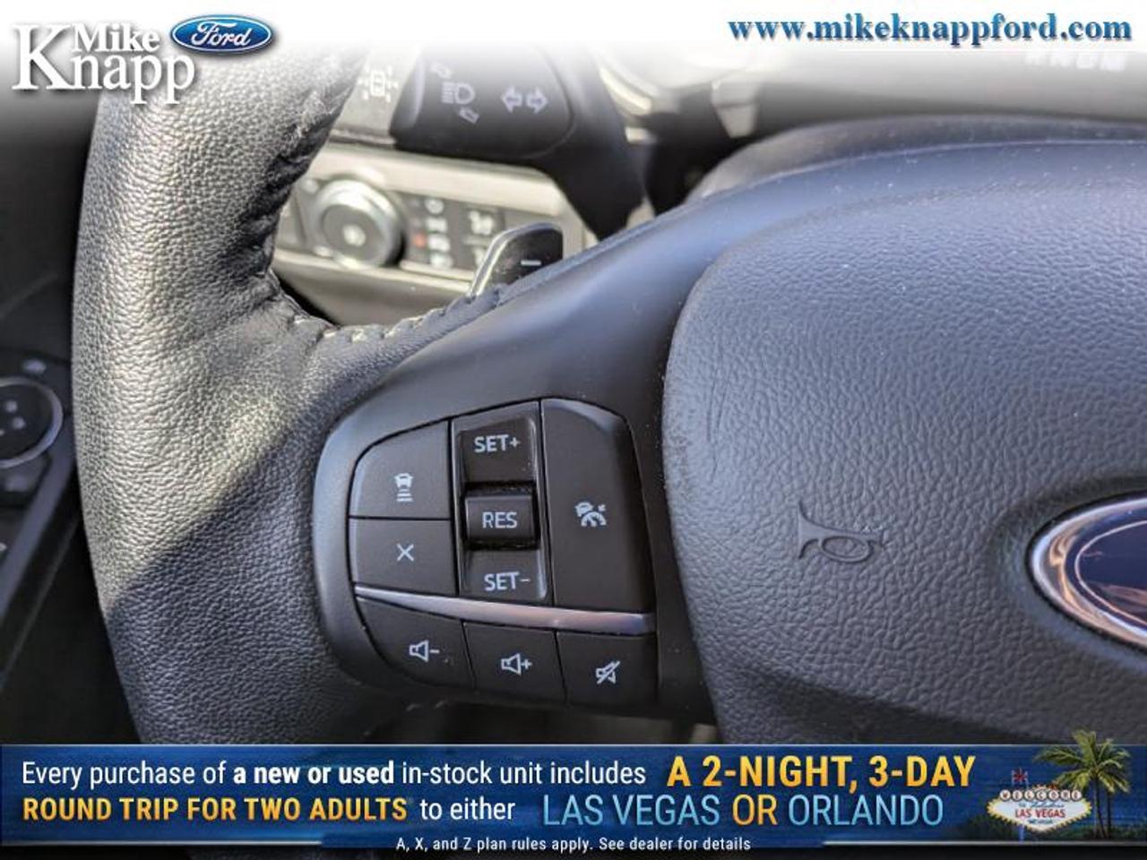 2020 Ford Escape SEL 4WD Photo