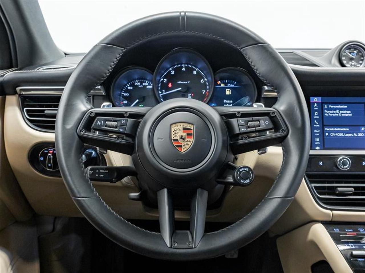 2023 Porsche Macan T 4dr All-Wheel Drive Photo