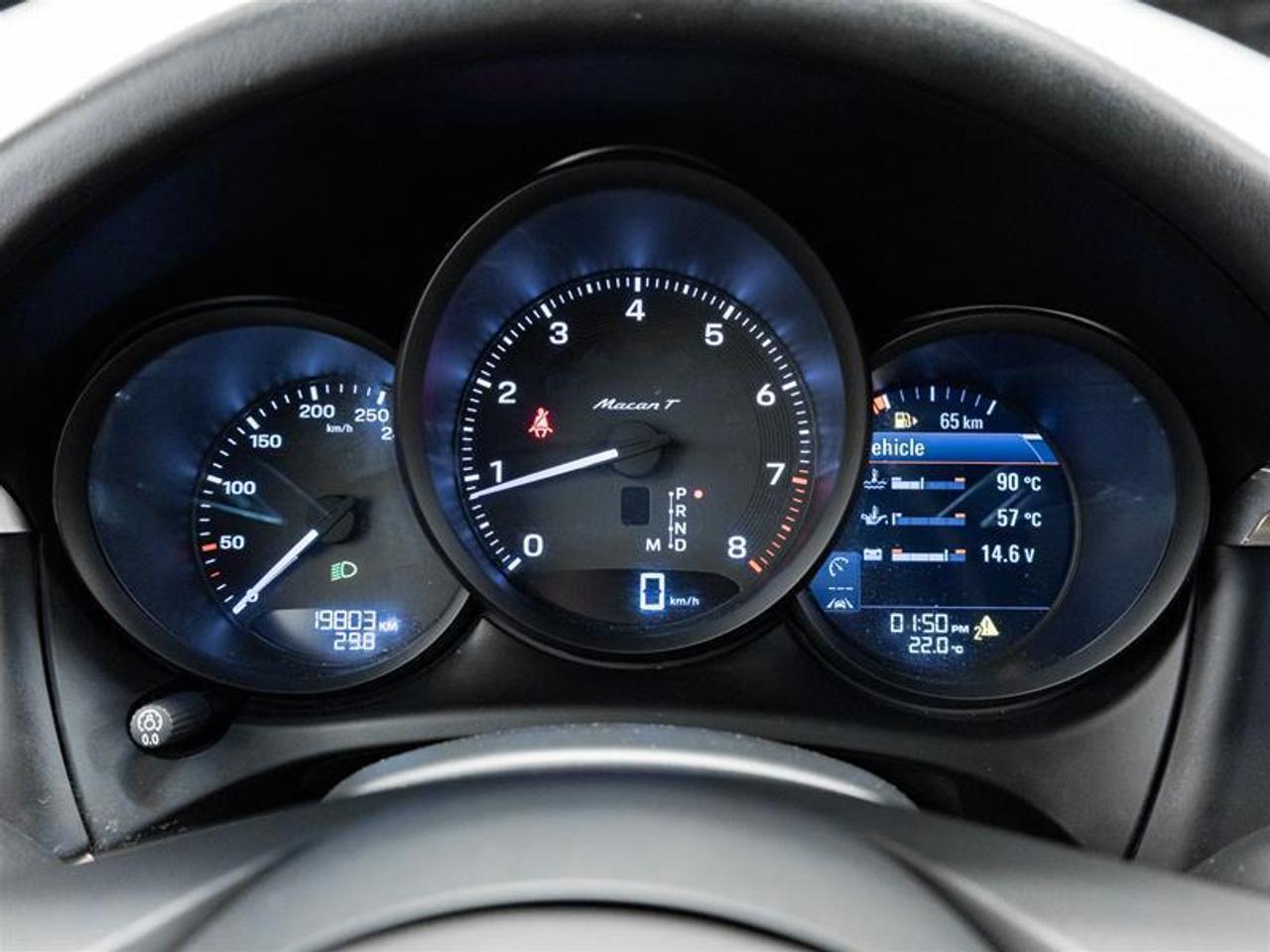 2023 Porsche Macan T 4dr All-Wheel Drive Photo