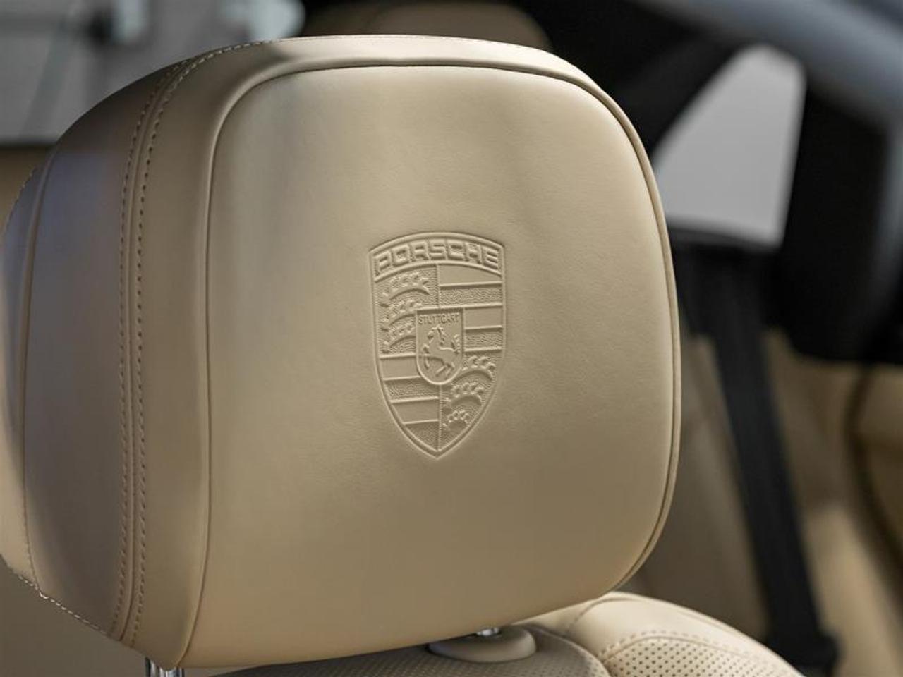 2023 Porsche Macan T 4dr All-Wheel Drive Photo