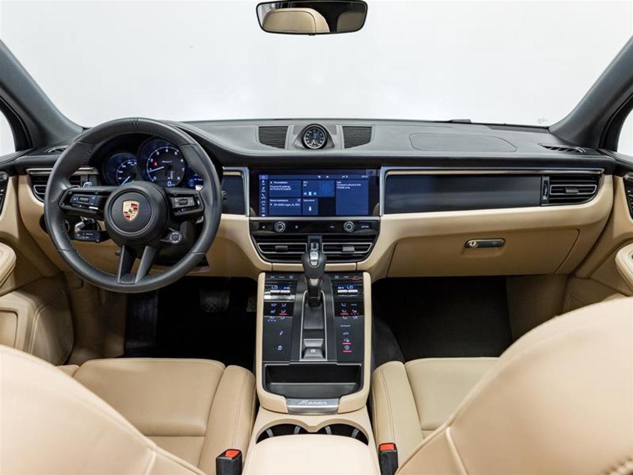 2023 Porsche Macan T 4dr All-Wheel Drive Photo
