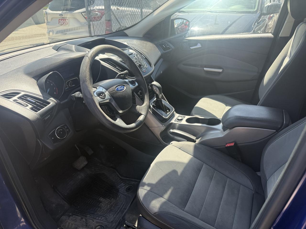 2013 Ford Escape *** BLOWOUT SALE *** Photo