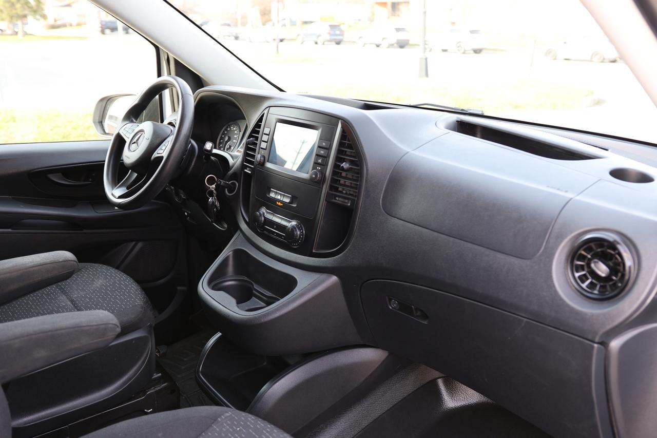 2021 Mercedes-Benz Metris Passenger Van NAV-BCAM/CRUISE CONTROL/BLUETOOOTH/POWER WINDOWS & Photo