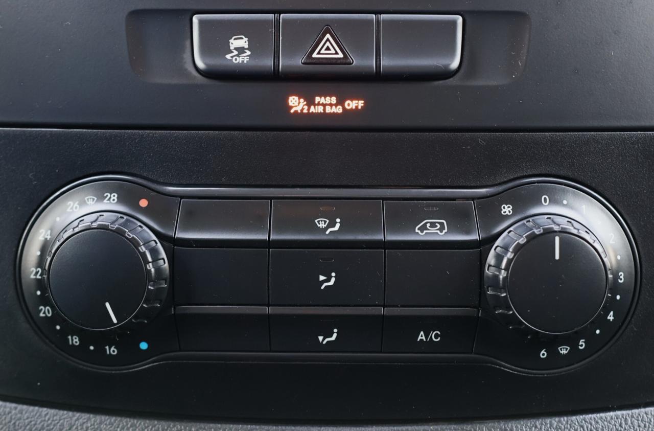 2021 Mercedes-Benz Metris Passenger Van NAV-BCAM/CRUISE CONTROL/BLUETOOOTH/POWER WINDOWS & Photo