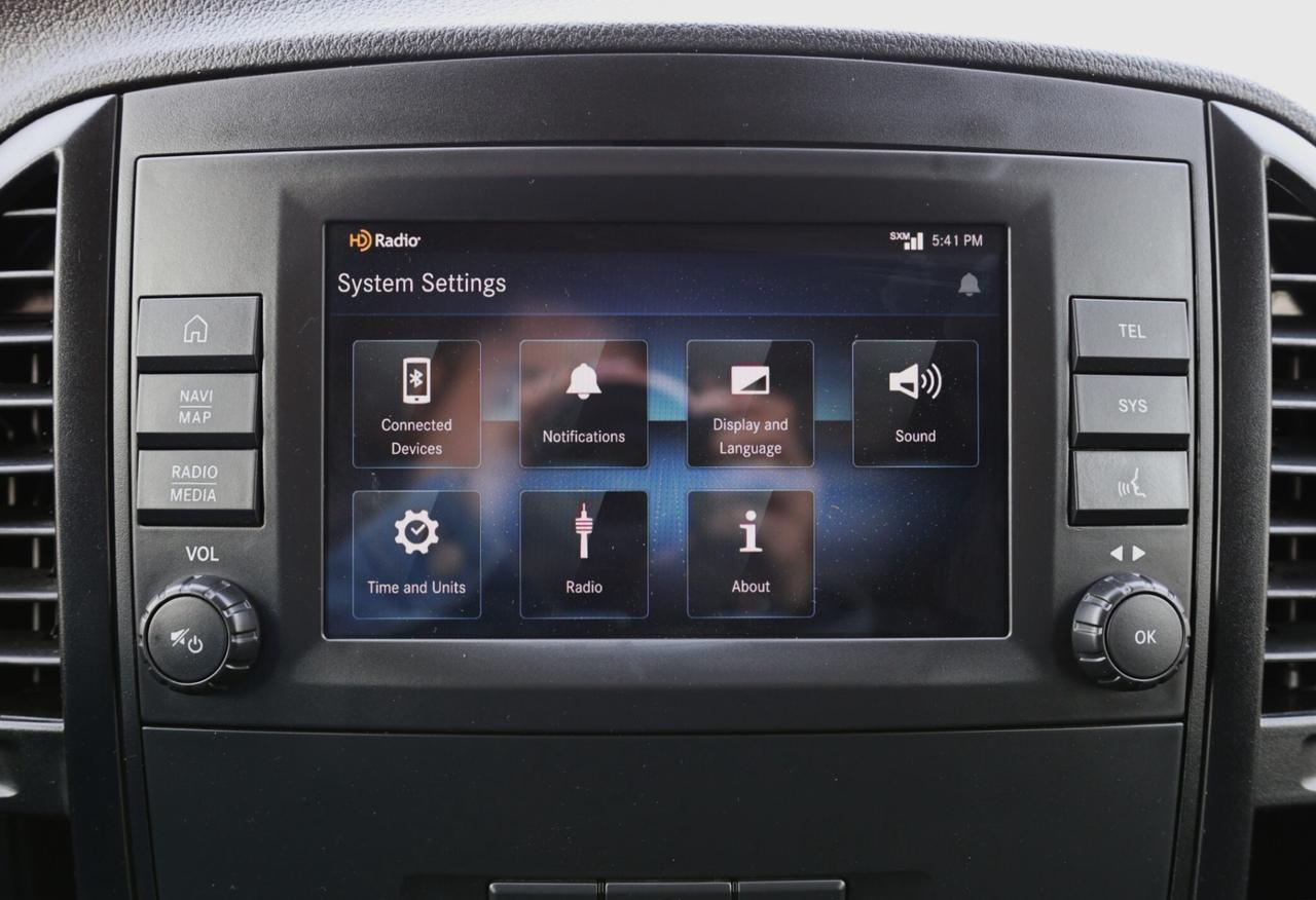 2021 Mercedes-Benz Metris Passenger Van NAV-BCAM/CRUISE CONTROL/BLUETOOOTH/POWER WINDOWS & Photo
