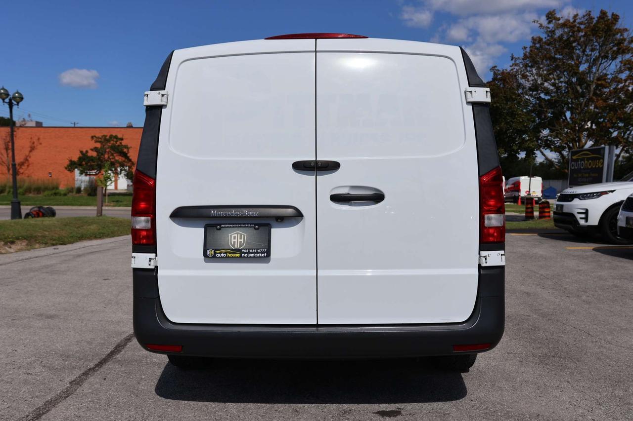 2021 Mercedes-Benz Metris Passenger Van CARGO VAN/BACK UP CAMERA/CARPLAY & ANDROID AUTO/BLUETOOOTH/POWER WINDOWS & MIRRORS/TIPTRONIC/AUTO HEADLIGHTS/CRUISE CONTR Photo