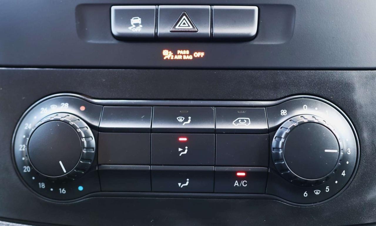 2021 Mercedes-Benz Metris Passenger Van CARGO VAN/BACK UP CAMERA/CARPLAY & ANDROID AUTO/BLUETOOOTH/POWER WINDOWS & MIRRORS/TIPTRONIC/AUTO HEADLIGHTS/CRUISE CONTR Photo