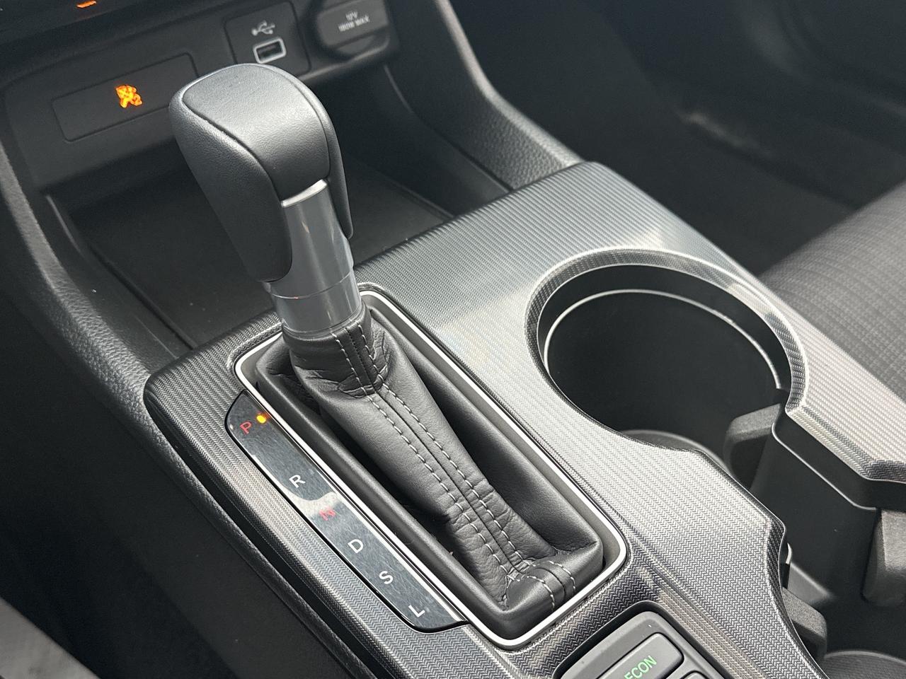 2024 Honda Civic Sedan EX CVT Photo