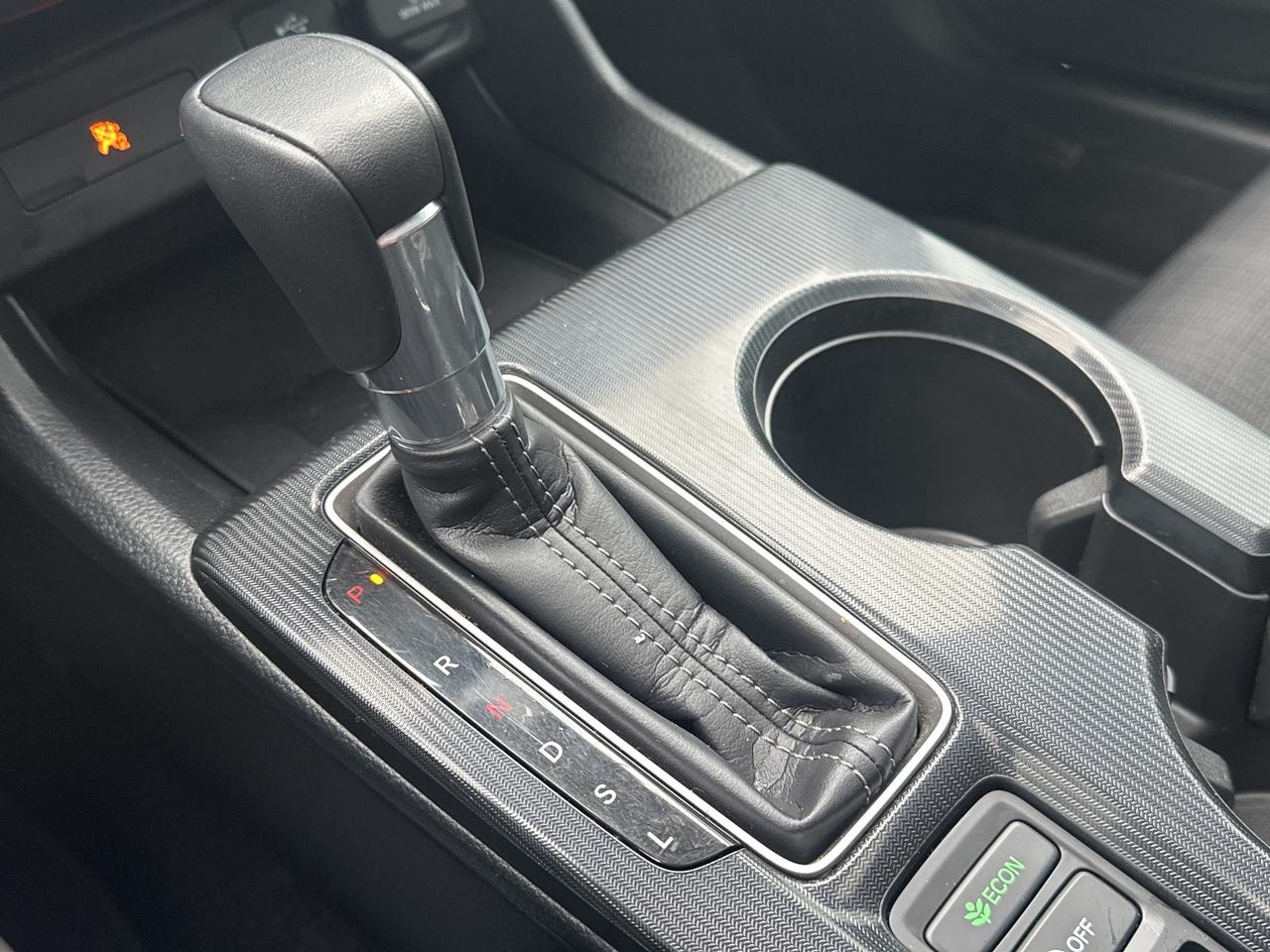 2024 Honda Civic Sedan EX CVT Photo