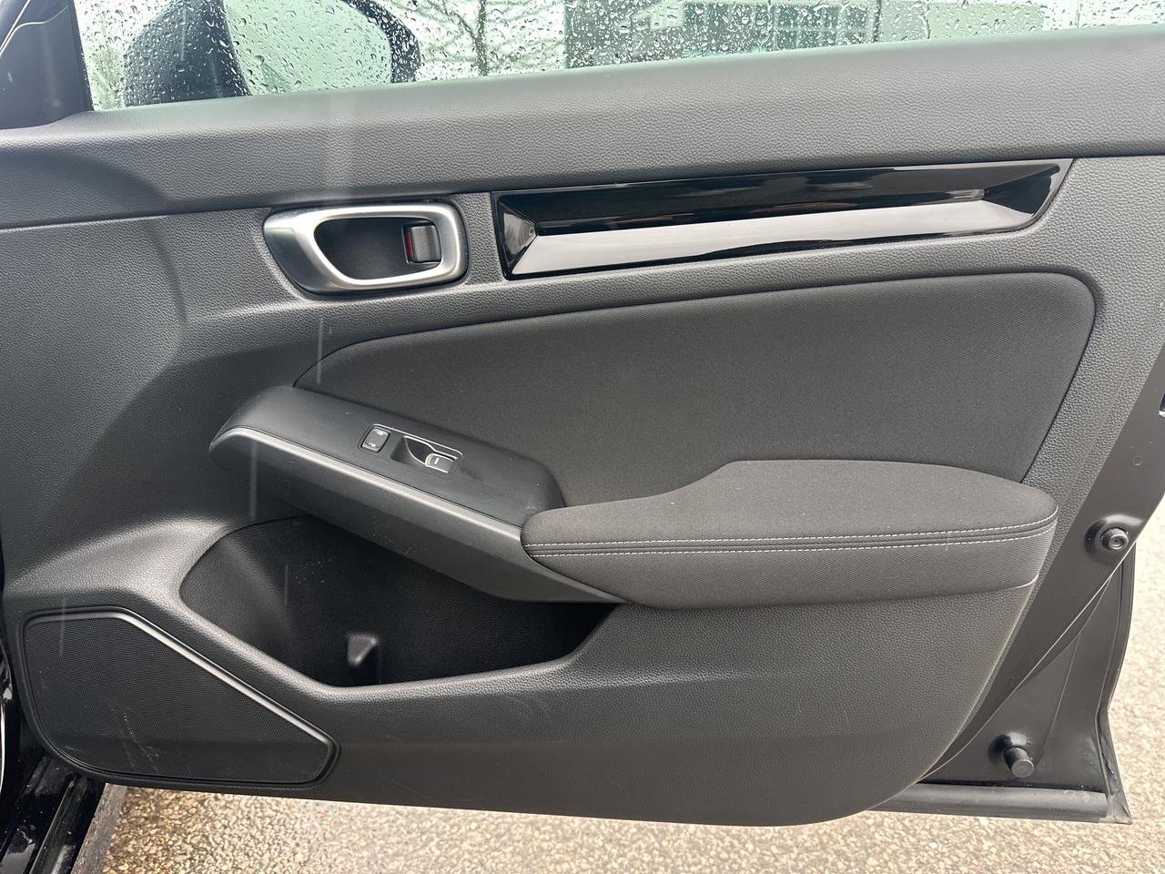 2024 Honda Civic Sedan EX CVT Photo