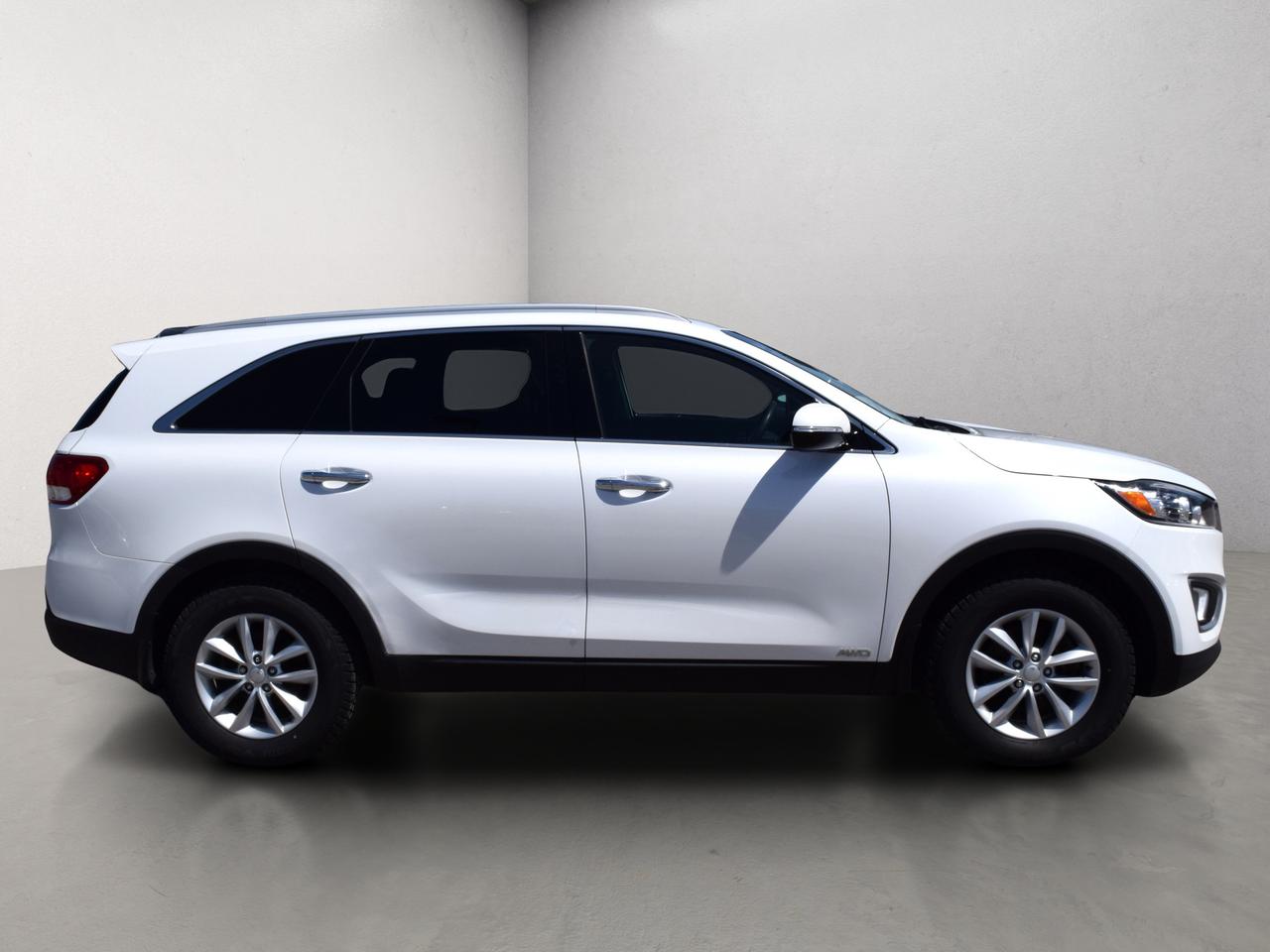 2018 Kia Sorento LX AWD Photo3