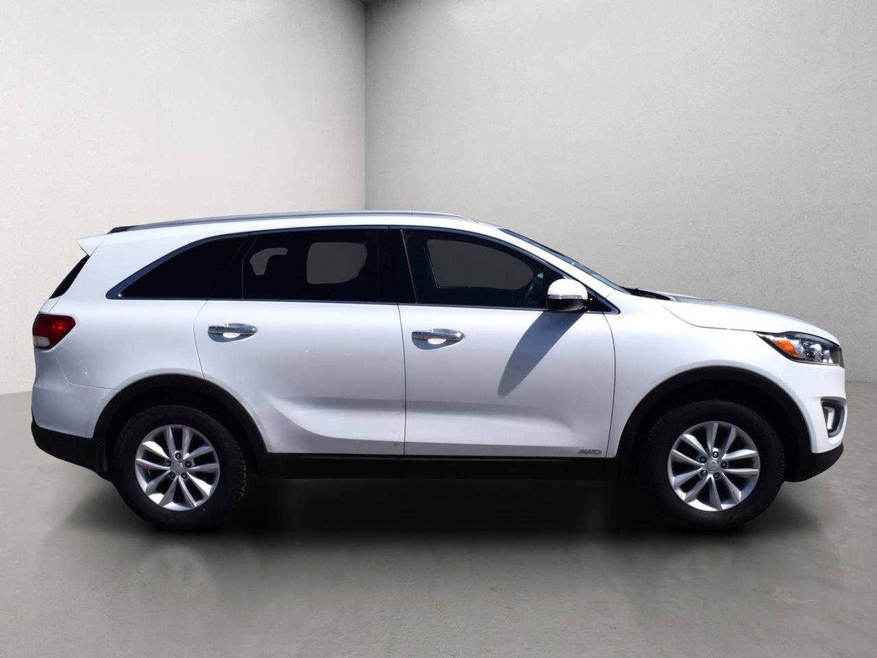 2018 Kia Sorento LX AWD Photo3
