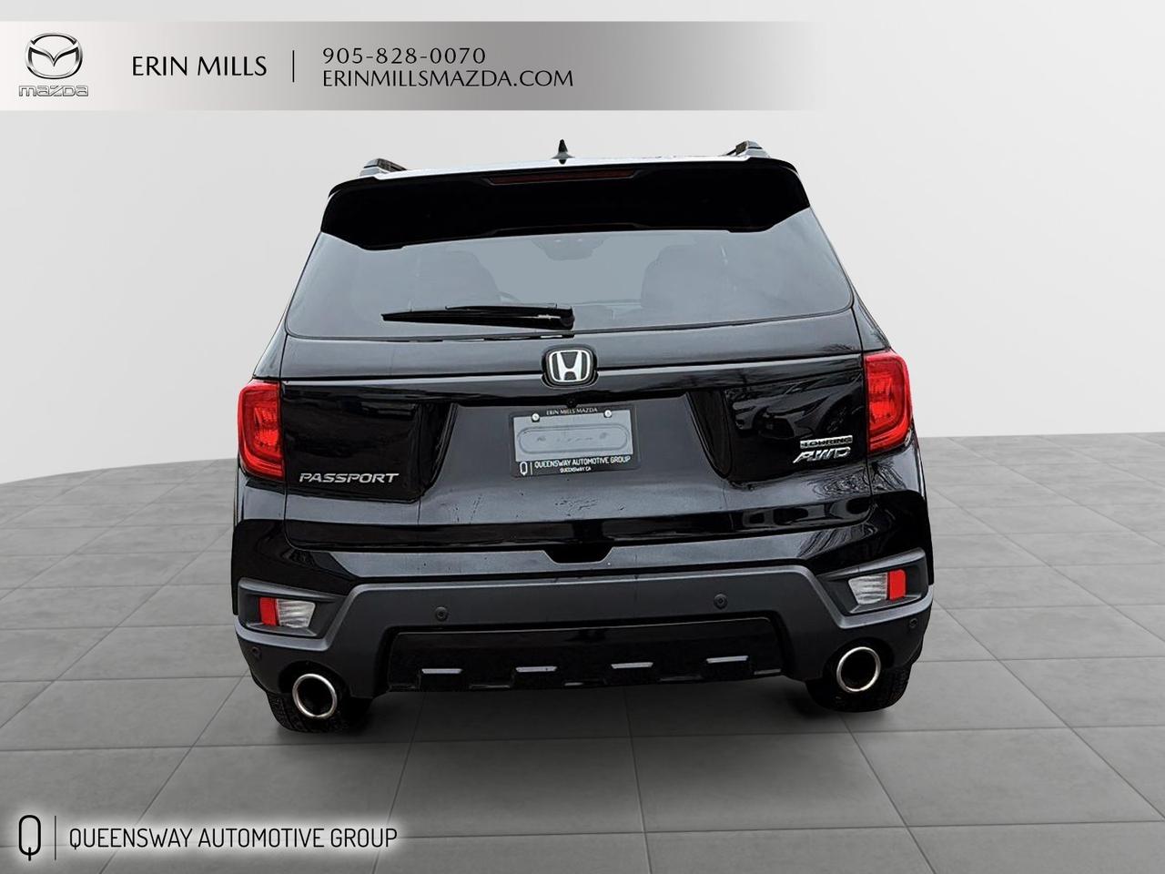 2023 Honda Passport Touring Photo2