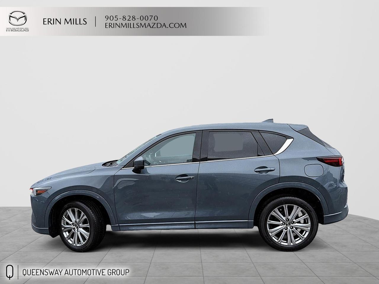 2023 Mazda CX-5 Signature Photo4