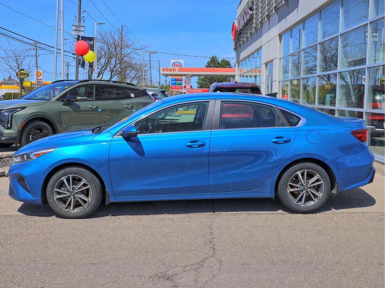 2022 Kia Forte EX IVT Photo