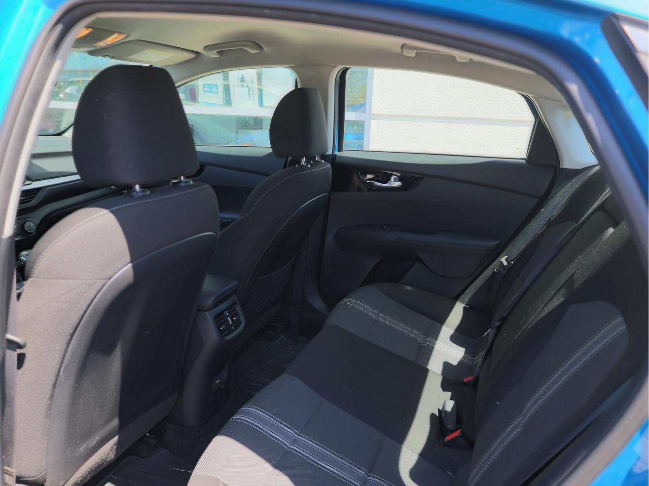 2022 Kia Forte EX IVT Photo