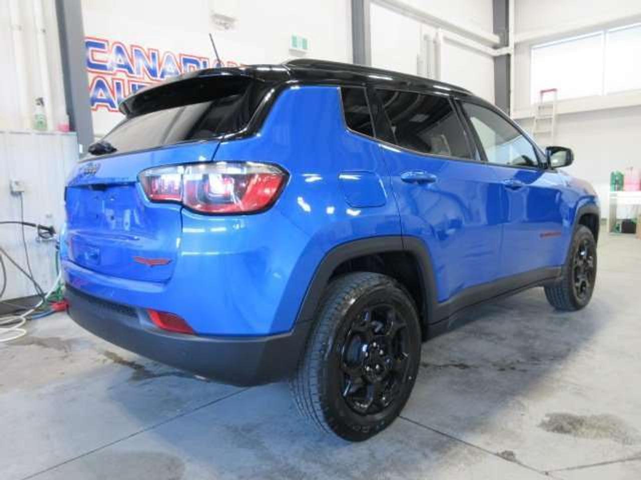 2024 Jeep Compass TRAILHAWK, PANO ROOF, NAV, 4X4, APPLE/ANDROID, 80K Photo