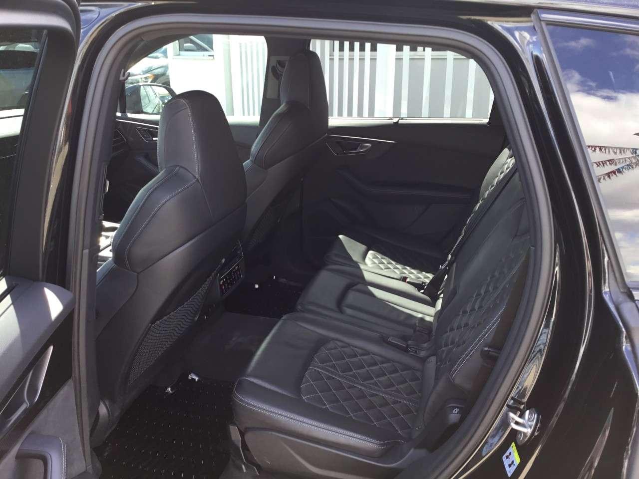2023 Audi SQ7 4.0 TFSI quattro Photo